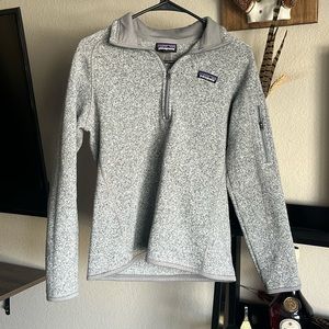 Patagonia Quarter Zip!